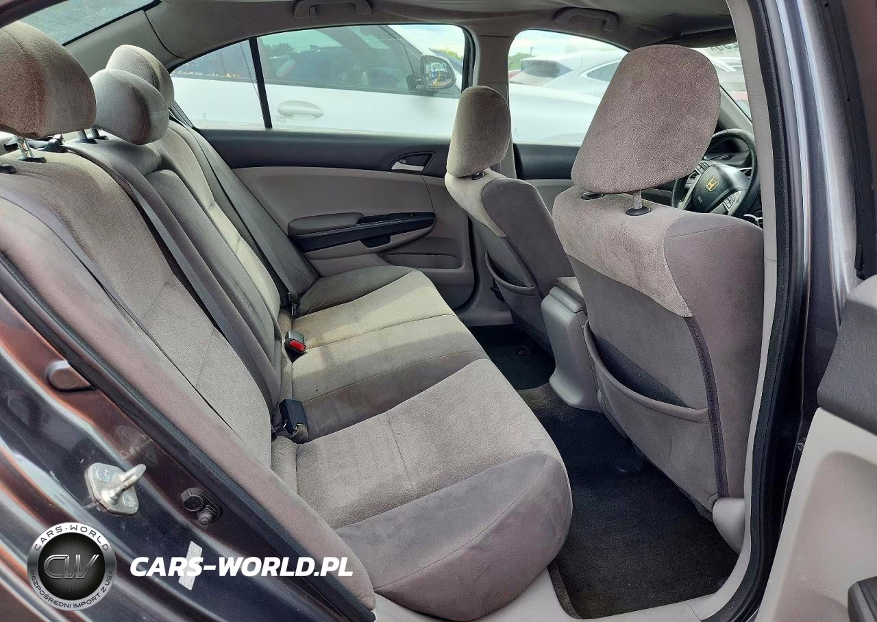 2010 Honda Accord Lxp VIN:1HGCP2F45AA110067 - 10