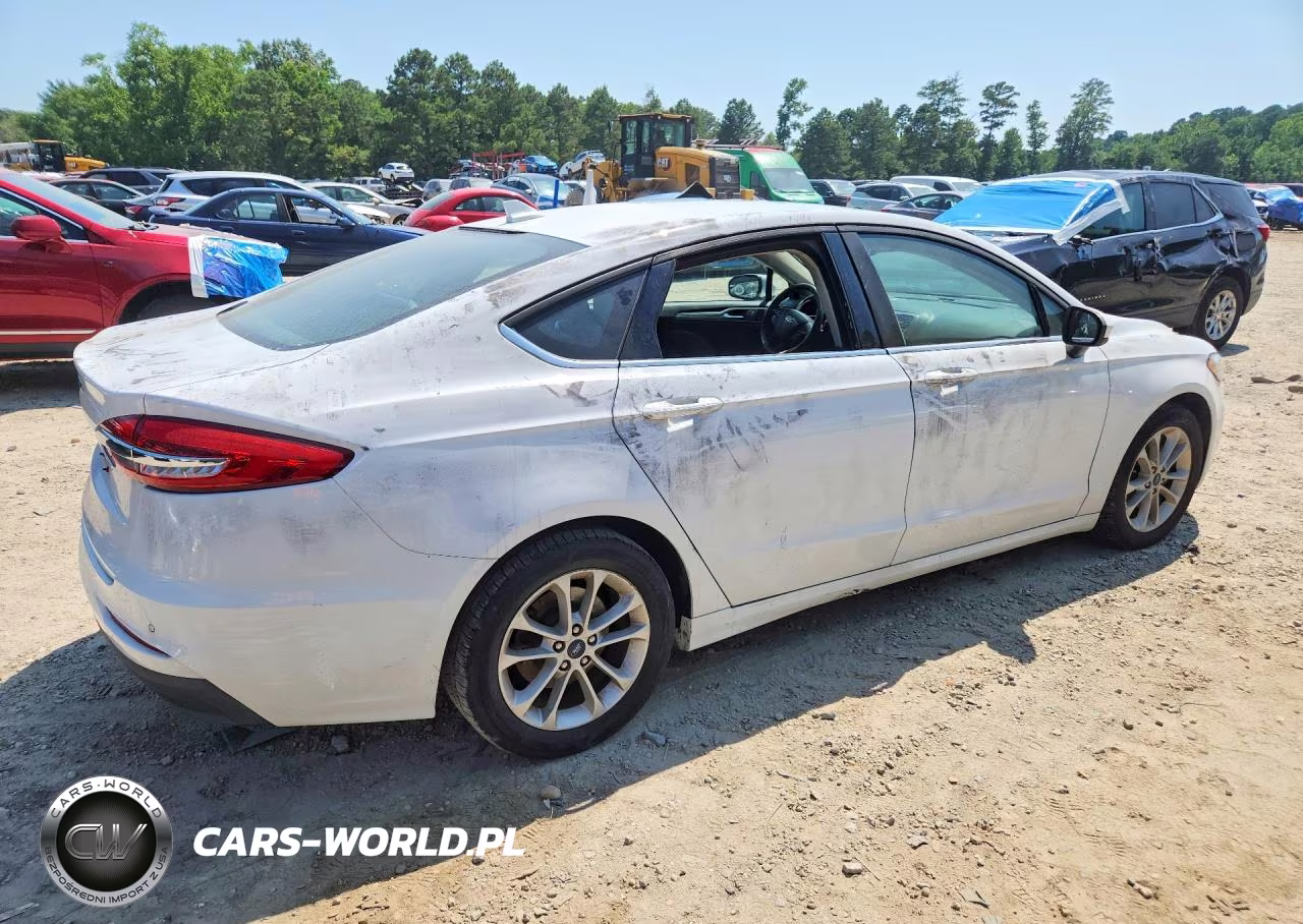2020 Ford Fusion Se VIN:3FA6P0H74LR195313 - 3