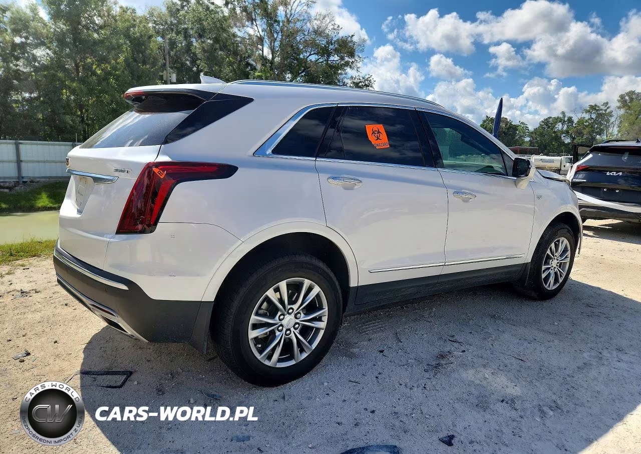 2022 Cadillac Xt5 Premium Luxury VIN:1GYKNCR47NZ164621 - 3