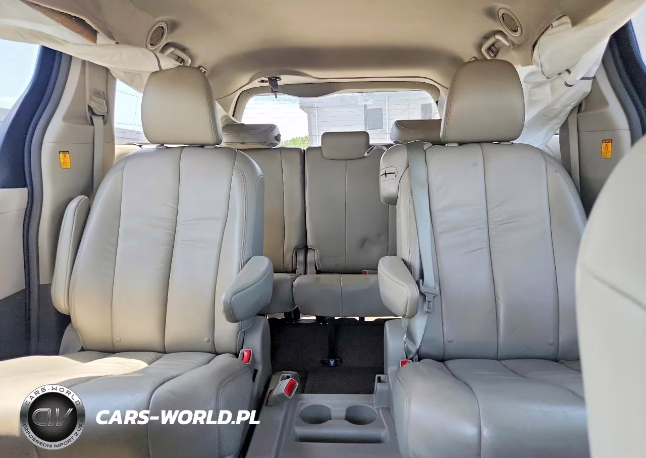 2012 Toyota Sienna Xle 8-Passenger VIN:5TDYK3DC5CS195582 - 10