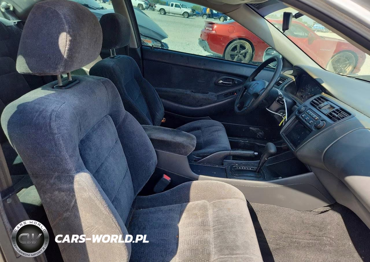 1998 Honda Accord Lx VIN:1HGCG2244WA005405 - 10