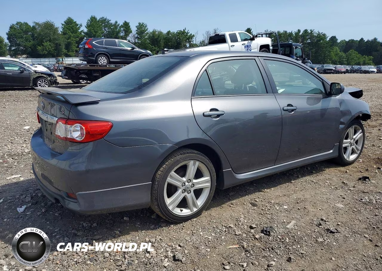 2013 Toyota Corolla S VIN:2T1BU4EE3DC025690 - 3