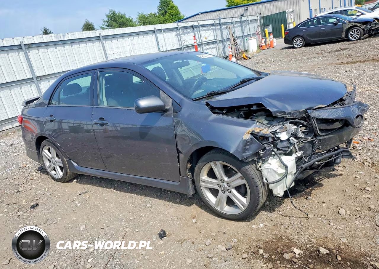 2013 Toyota Corolla S VIN:2T1BU4EE3DC025690 - 4