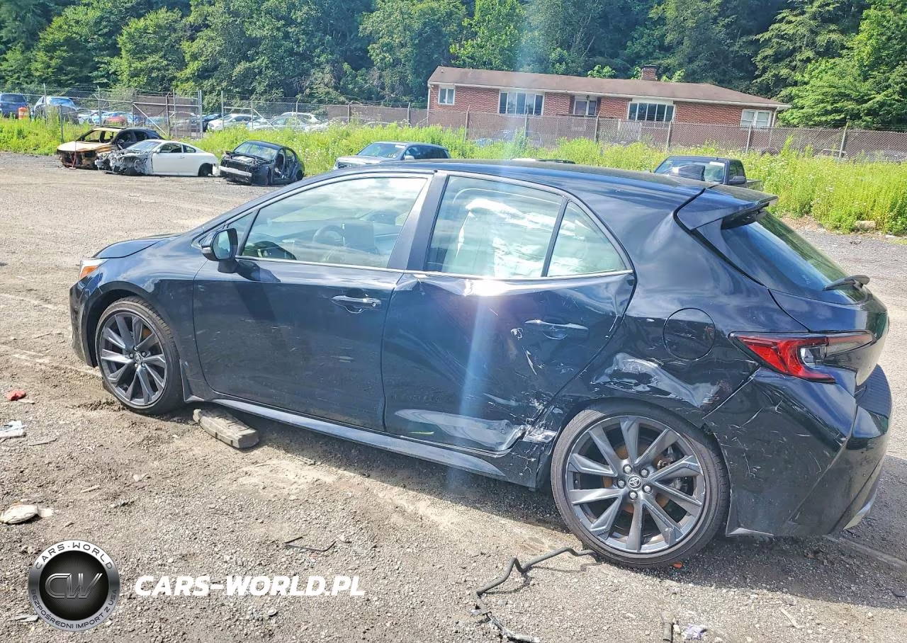 2026 Toyota Corolla Xse VIN:JTNC4MBE9T3255679 - 2