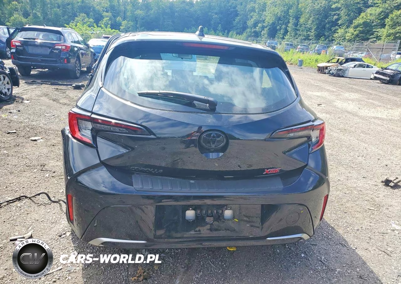 2026 Toyota Corolla Xse VIN:JTNC4MBE9T3255679 - 6
