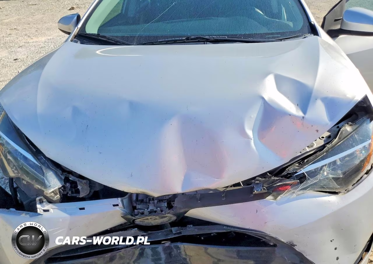 2019 Toyota Corolla Le VIN:5YFBURHE6KP871303 - 11