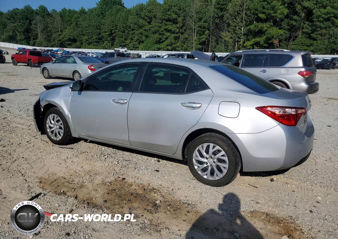 2019 Toyota Corolla Le VIN:5YFBURHE6KP871303 - 2