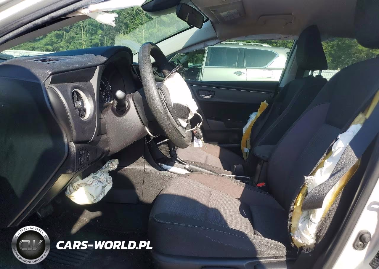 2019 Toyota Corolla Le VIN:5YFBURHE6KP871303 - 7
