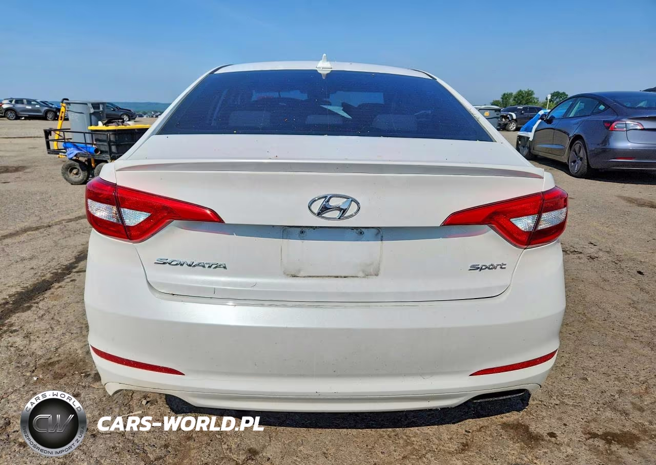 2015 Hyundai Sonata Sport VIN:5NPE34AF6FH059038 - 6