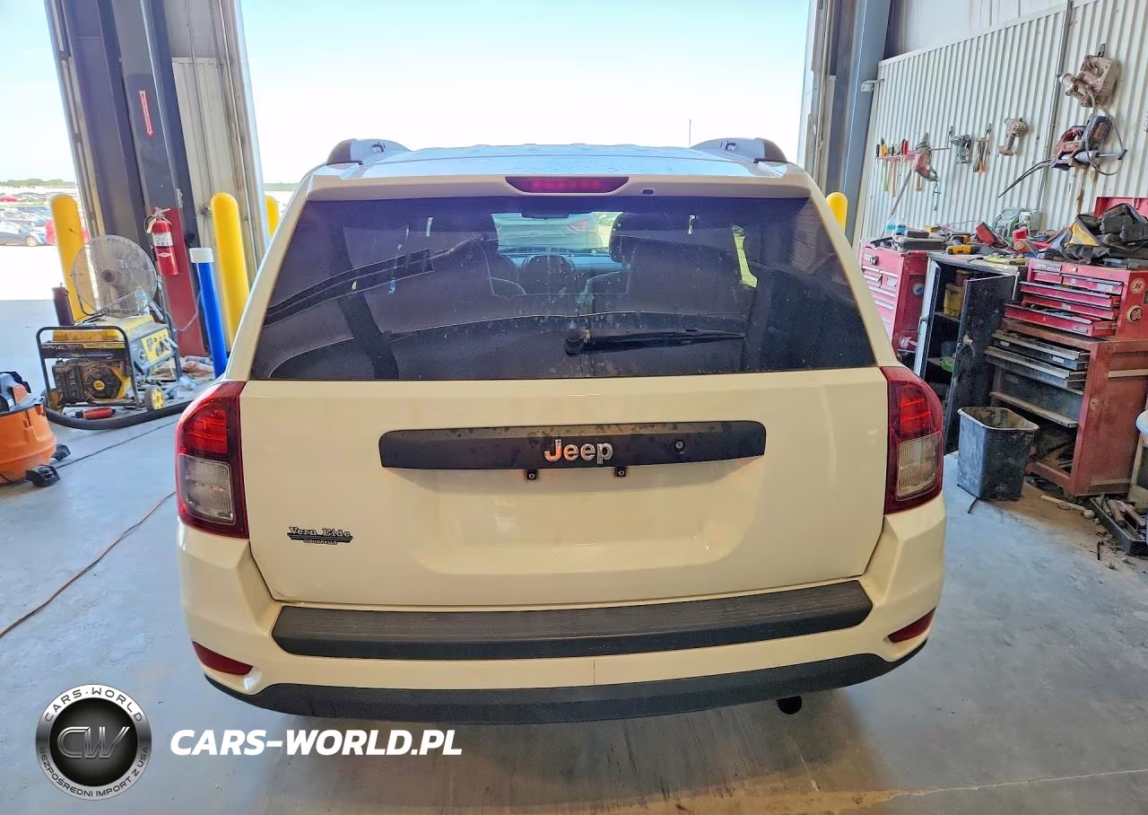 2014 Jeep Compass Sport VIN:1C4NJCBA8ED790223 - 6