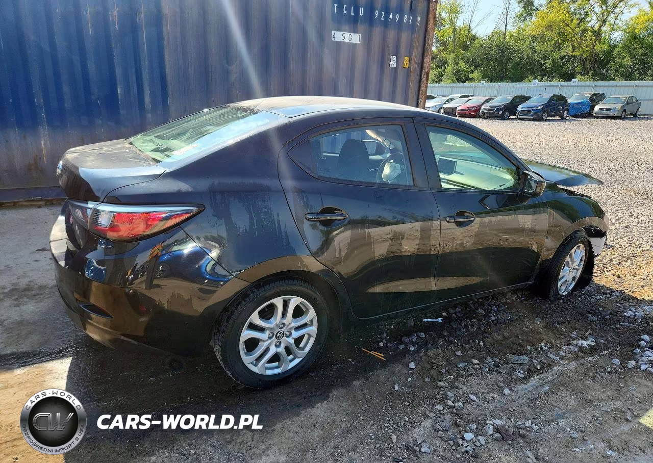 2017 Toyota Yaris Ia Base VIN:3MYDLBYV5HY153769 - 3