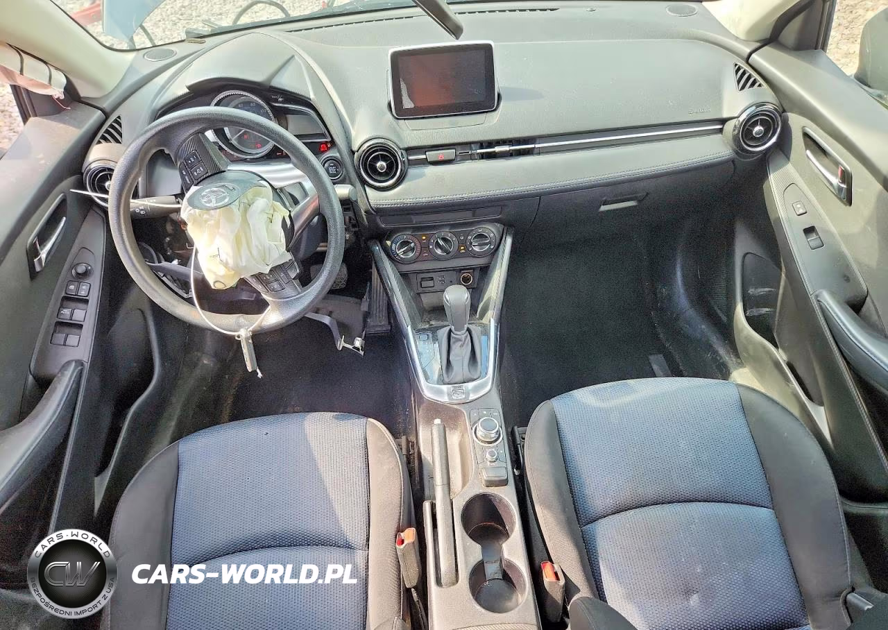 2017 Toyota Yaris Ia Base VIN:3MYDLBYV5HY153769 - 8