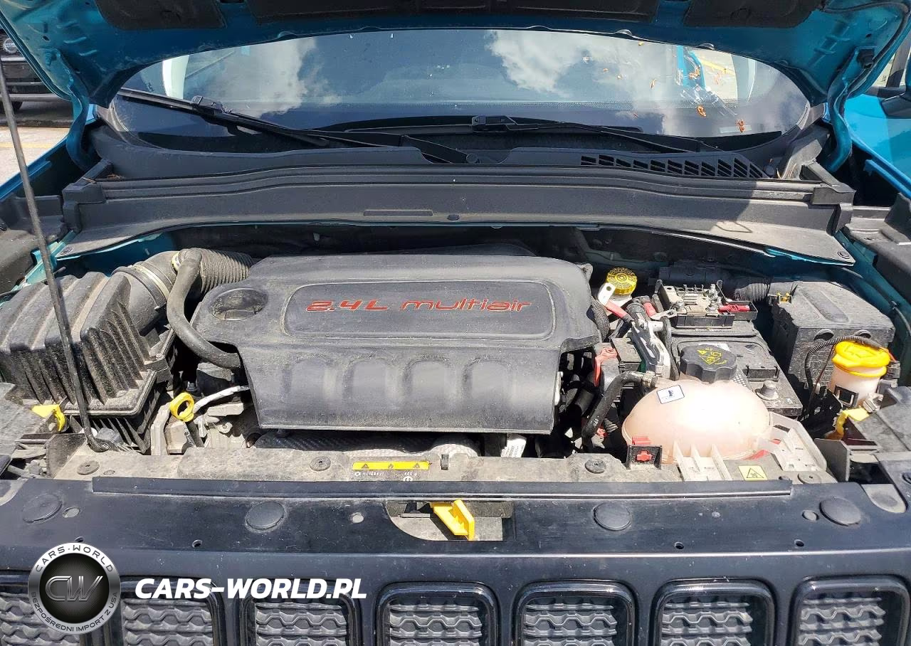 2020 Jeep Renegade Latitude VIN:ZACNJBBB0LPL20332 - 11