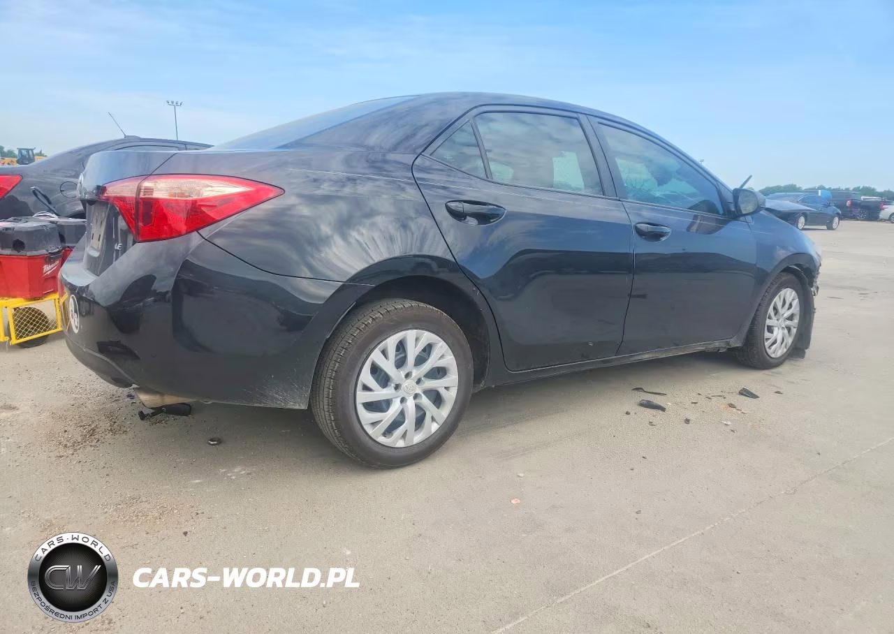 2019 Toyota Corolla Le VIN:5YFBURHE3KP901308 - 3