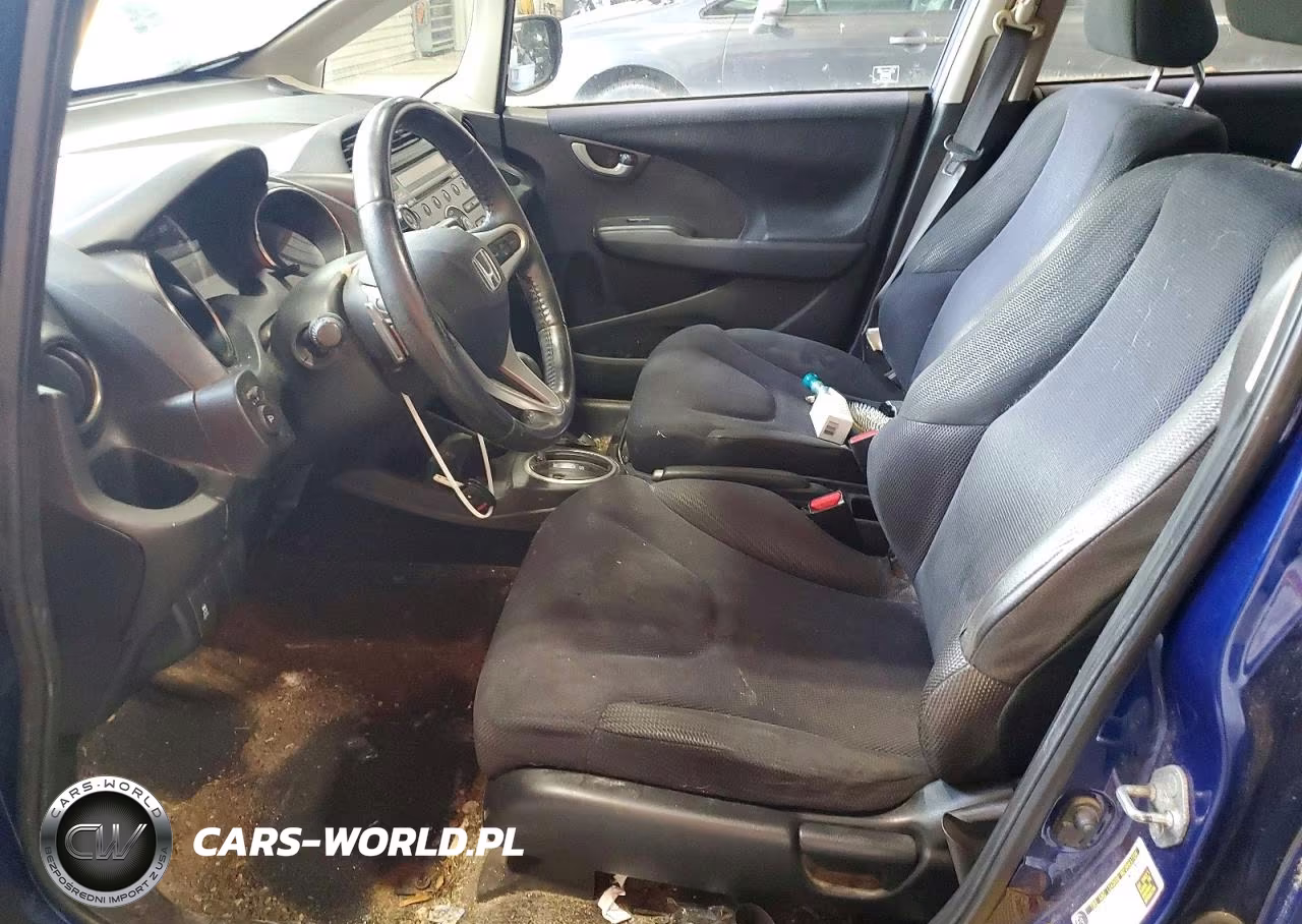 2013 Honda Fit Sport VIN:JHMGE8H56DC019010 - 7