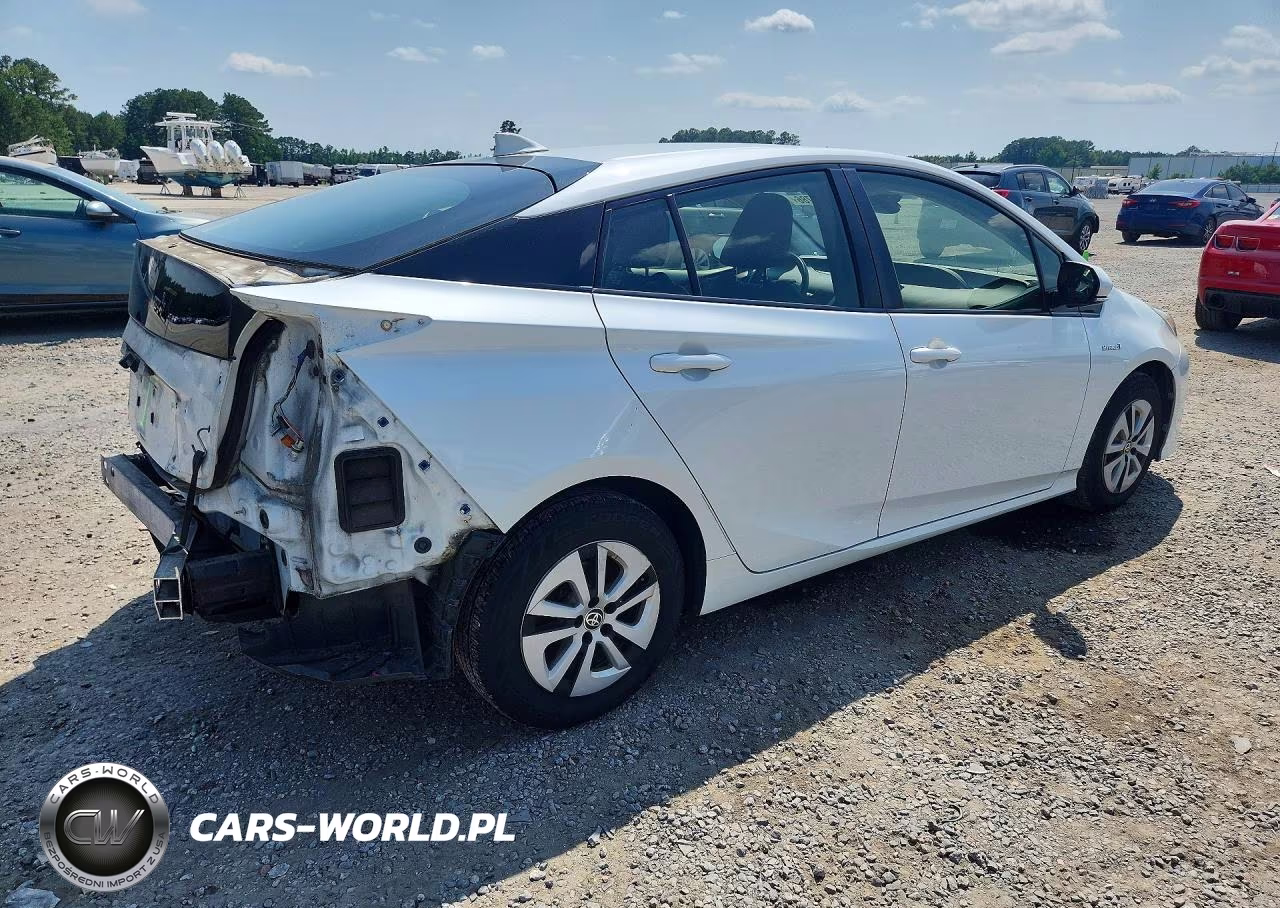 2017 Toyota Prius VIN:JTDKARFU8H3047582 - 3