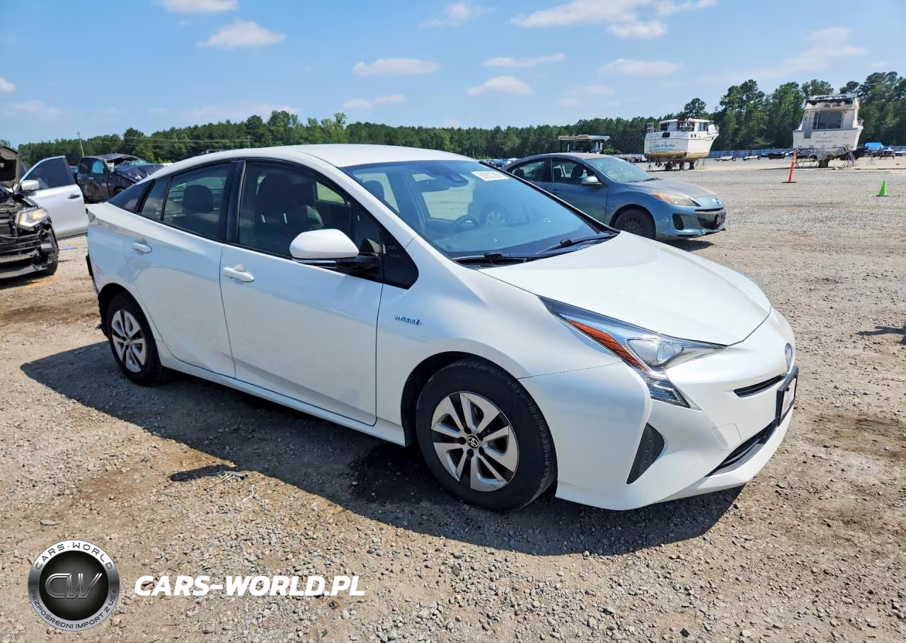 2017 Toyota Prius VIN:JTDKARFU8H3047582 - 4