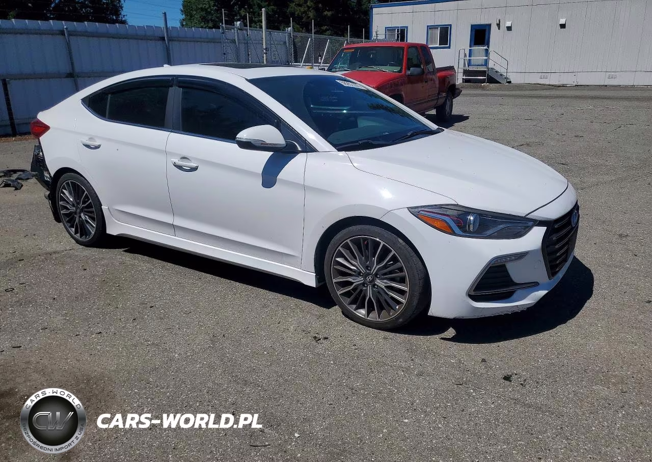 2018 Hyundai Elantra Sport VIN:KMHD04LB4JU518608 - 4