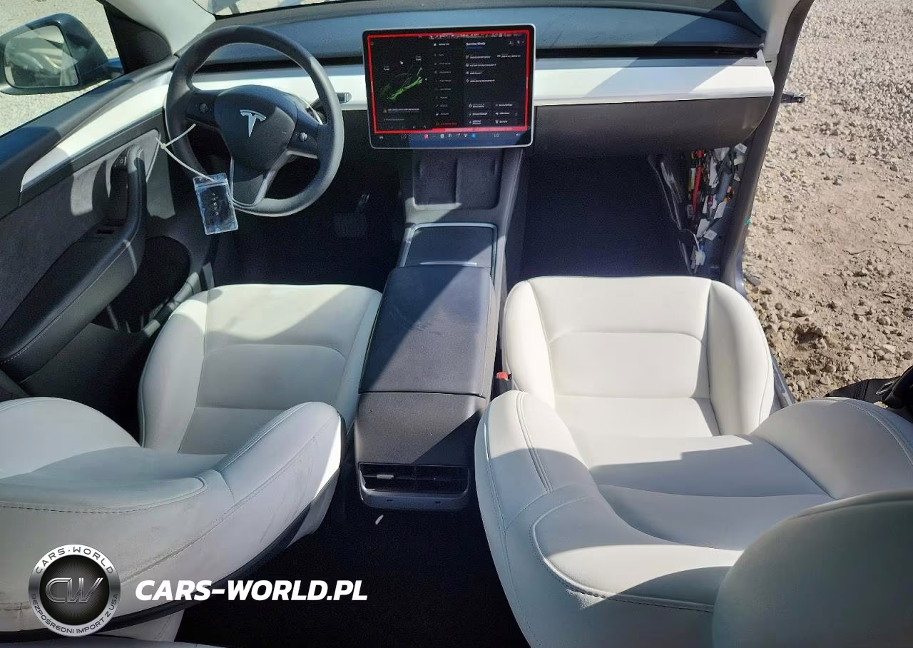 2024 Tesla Model Y VIN:7SAYGDED1RF009051 - 8