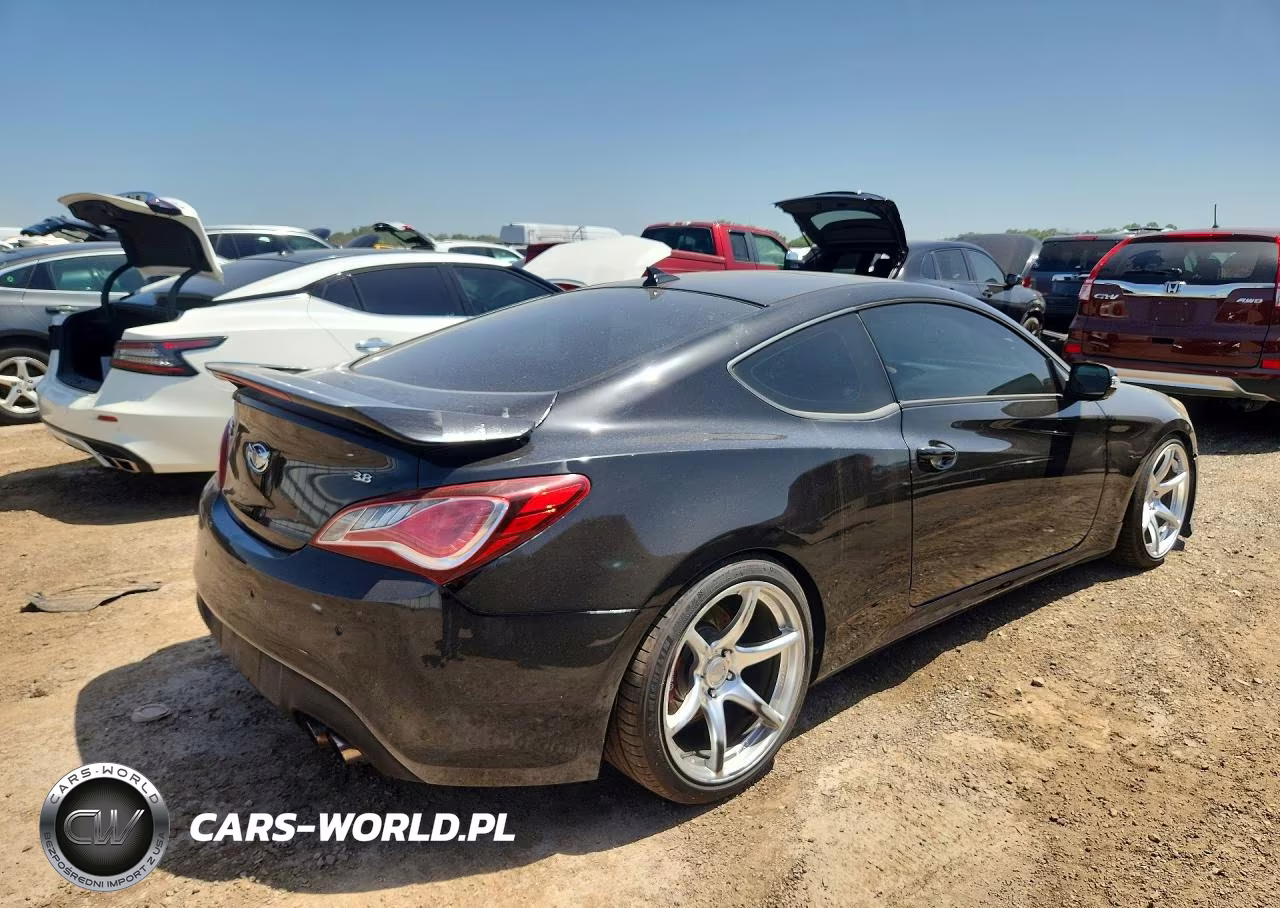 2012 Hyundai Genesis Coupe Gls VIN:KMHHU6KJ3CU085800 - 3
