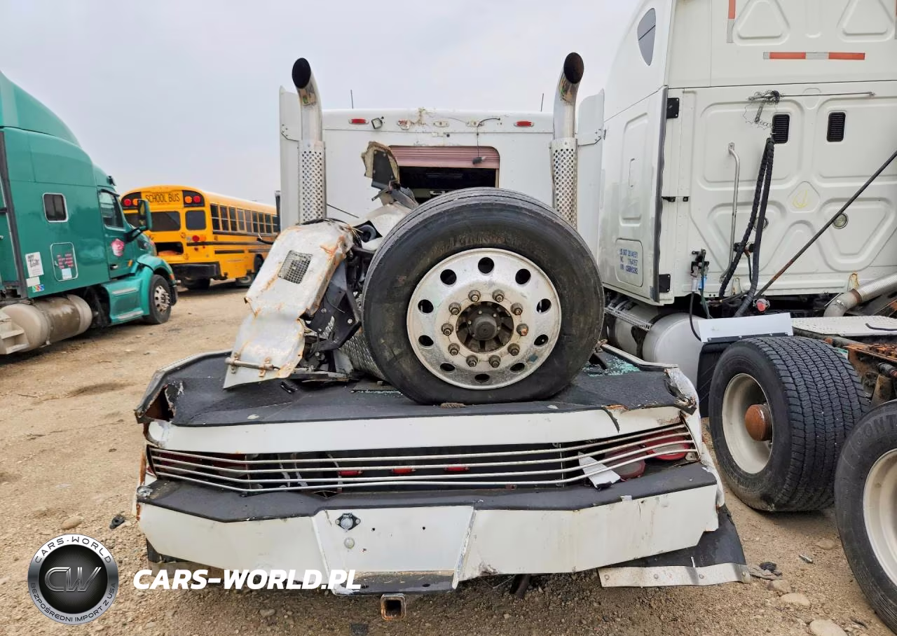 2006 Peterbilt 385 Semi Truck VIN:1NPGHU7X16D652847 - 6
