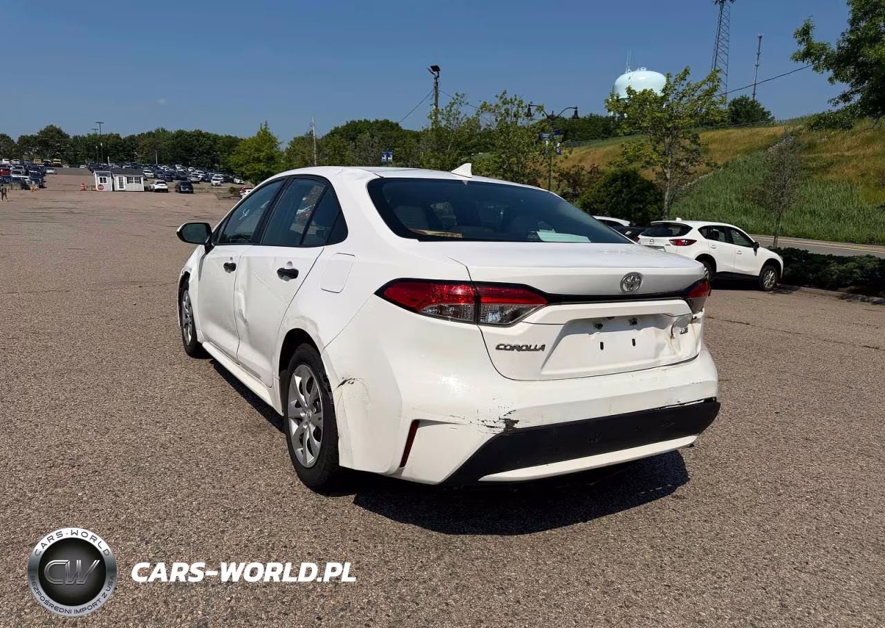 2020 Toyota Corolla Le VIN:5YFEPRAE0LP039004 - 4