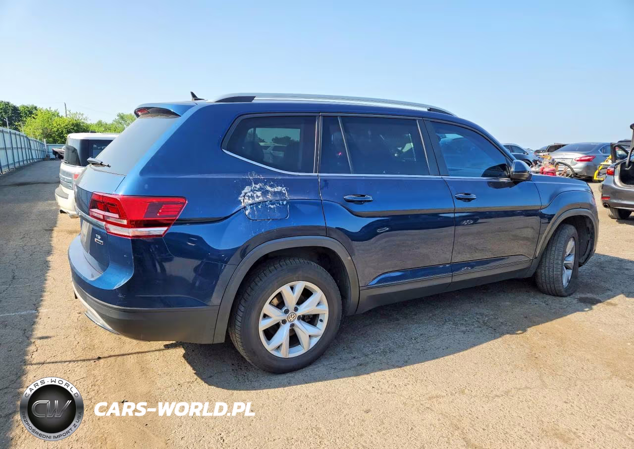 2018 Volkswagen Atlas Se VIN:1V2KR2CA0JC571422 - 3