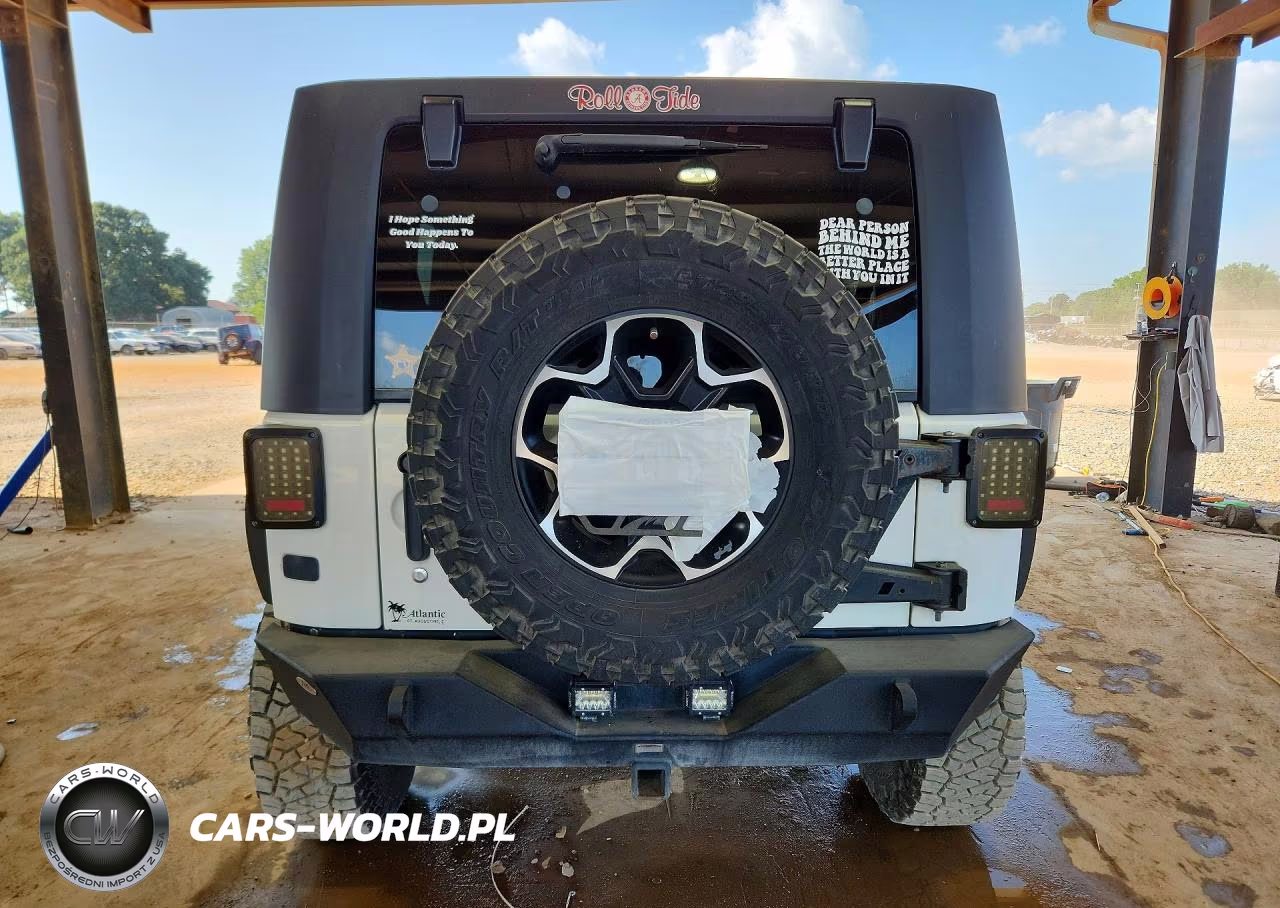 2009 Jeep Wrangler Unlimited X VIN:1J8GA39119L711865 - 6