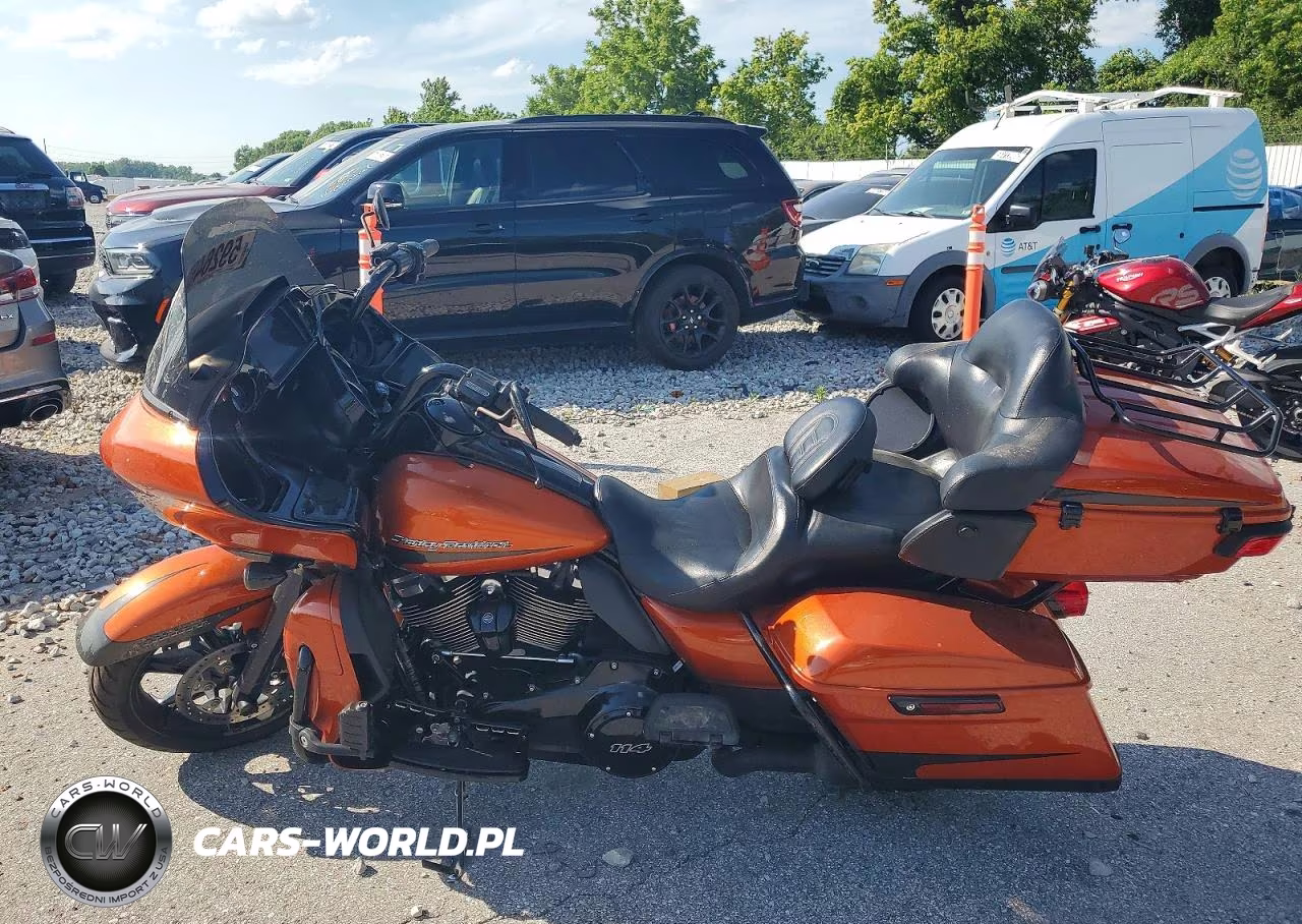2020 Harley-Davidson Fltrk VIN:1HD1KZF18LB670325 - 3