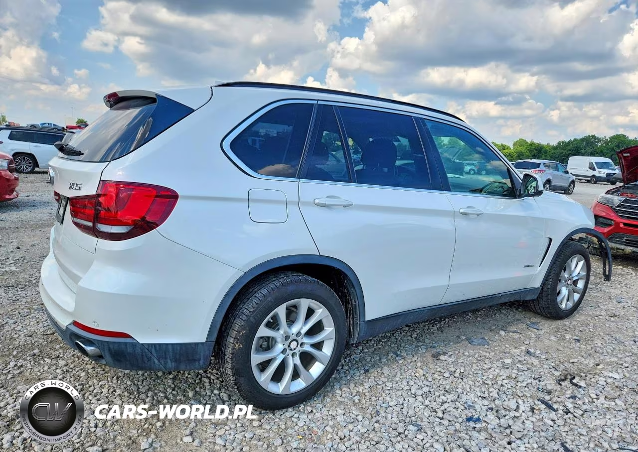 2016 BMW X5 xDrive35I VIN:5UXKR0C50G0S90383 - 3