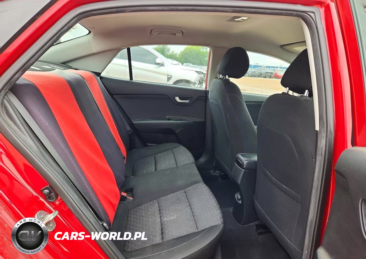2018 Kia Rio VIN:3KPA24AB1JE066152 - 10