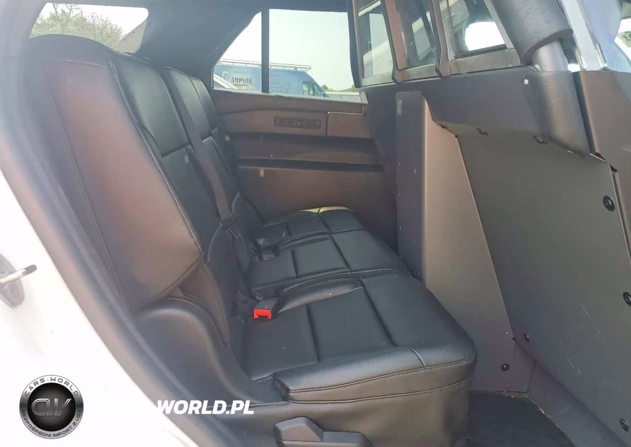 2021 Ford Explorer Police Interceptor VIN:1FM5K8AW9MNA14775 - 11