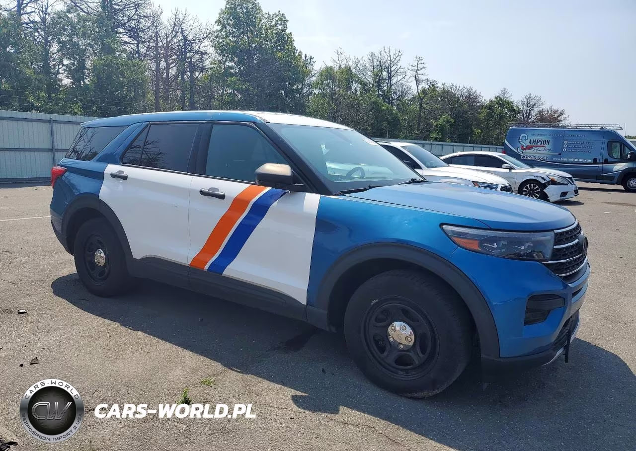 2021 Ford Explorer Police Interceptor VIN:1FM5K8AW9MNA14775 - 4