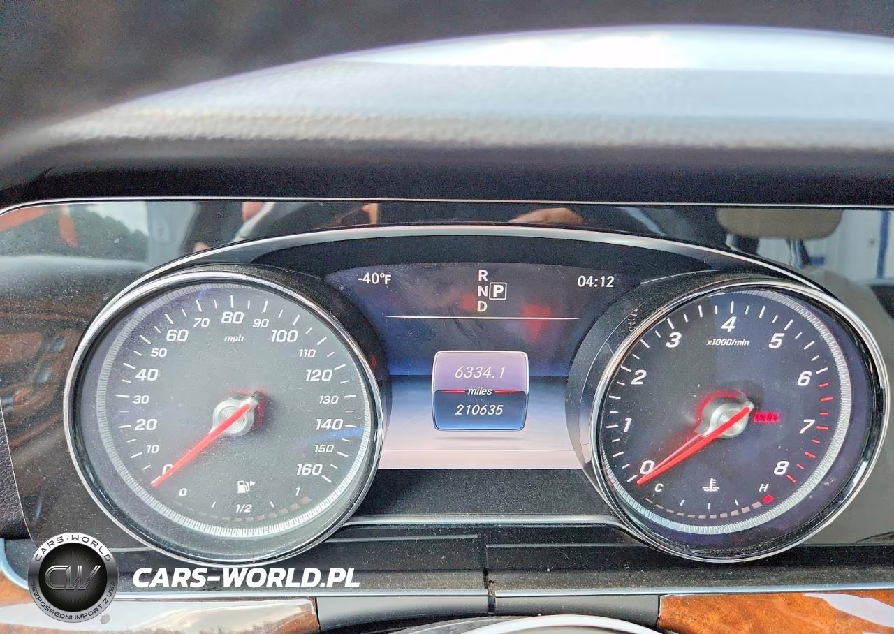 2017 Mercedes-Benz E 300 4Matic VIN:WDDZF4KB2HA025098 - 9