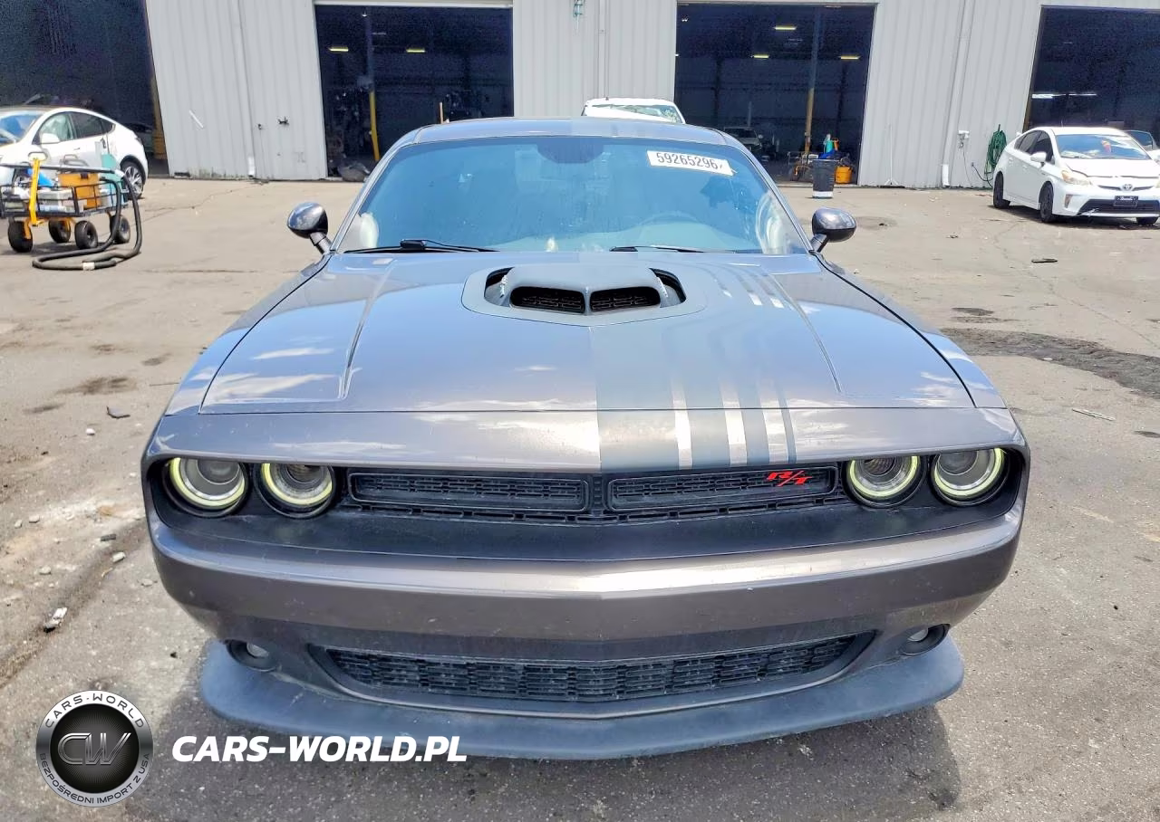 2019 Dodge Challenger R-T Scat Pack VIN:2C3CDZFJ9KH719479 - 5