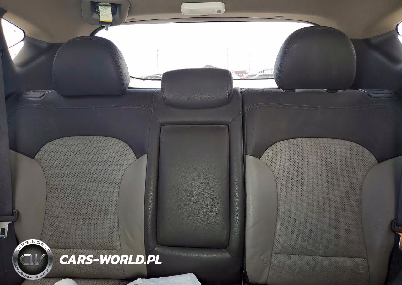 2012 Hyundai Tucson Limited VIN:KM8JU3AC4CU498442 - 10