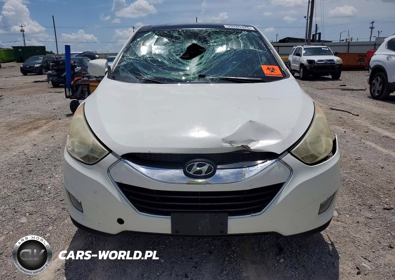 2012 Hyundai Tucson Limited VIN:KM8JU3AC4CU498442 - 5