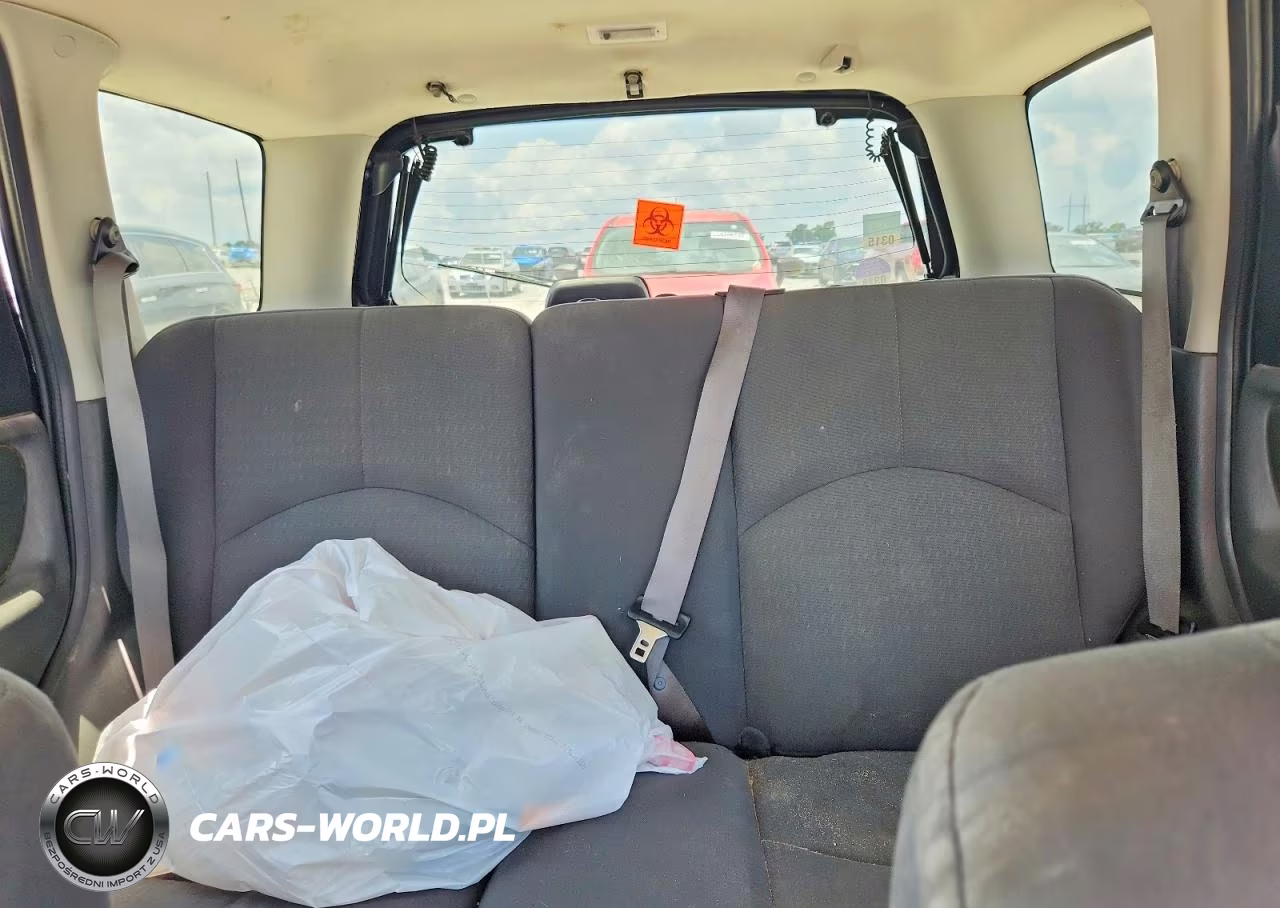 2006 Mazda Tribute I VIN:4F2YZ02Z66KM07273 - 10