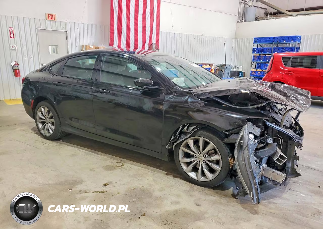 2016 Chrysler 200 S VIN:1C3CCCBB9GN161341 - 4
