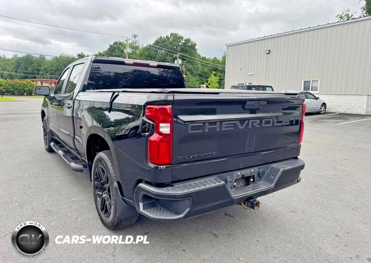 2021 Chevrolet Silverado K1500 Custom VIN:1GCPYBEK6MZ324018 - 2