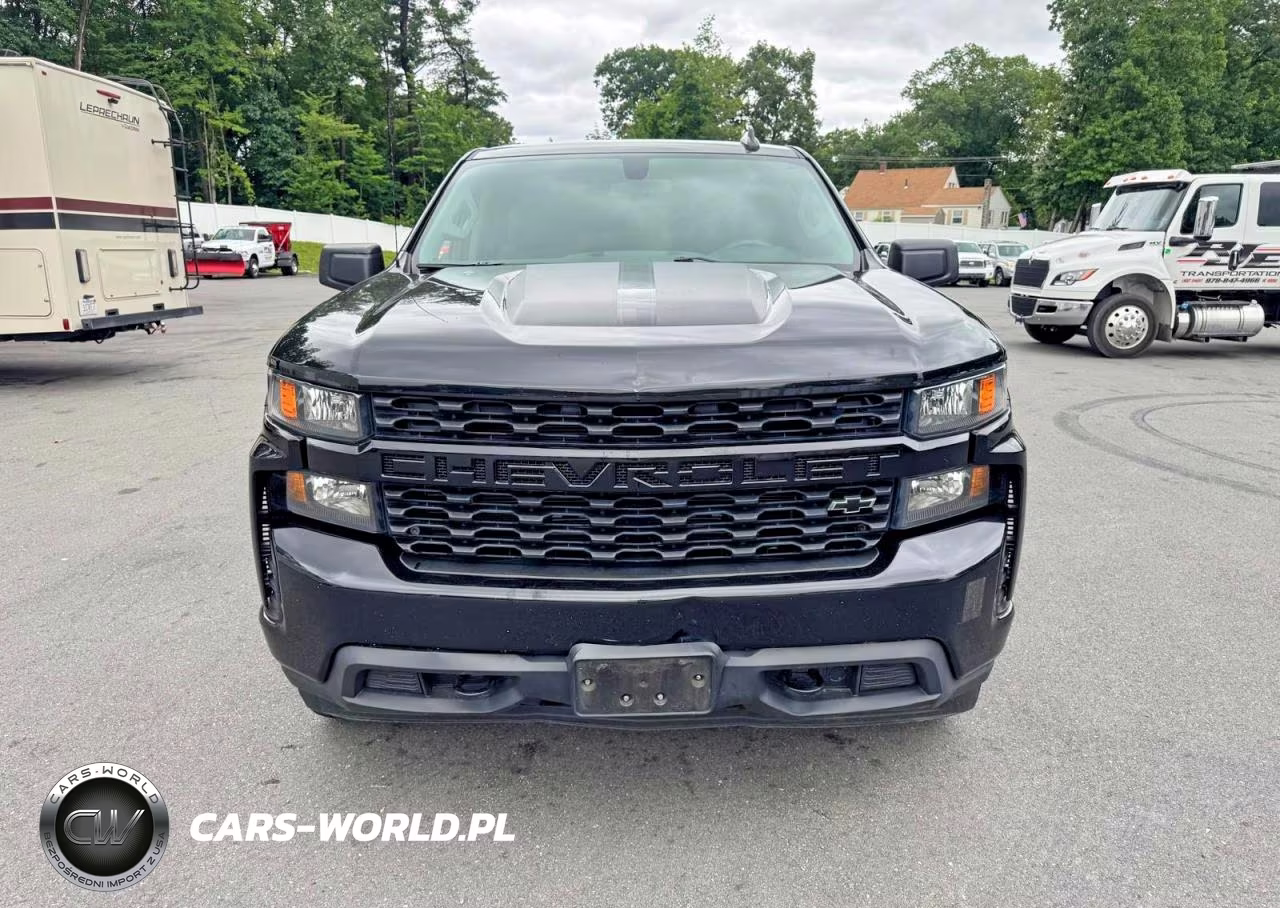 2021 Chevrolet Silverado K1500 Custom VIN:1GCPYBEK6MZ324018 - 5
