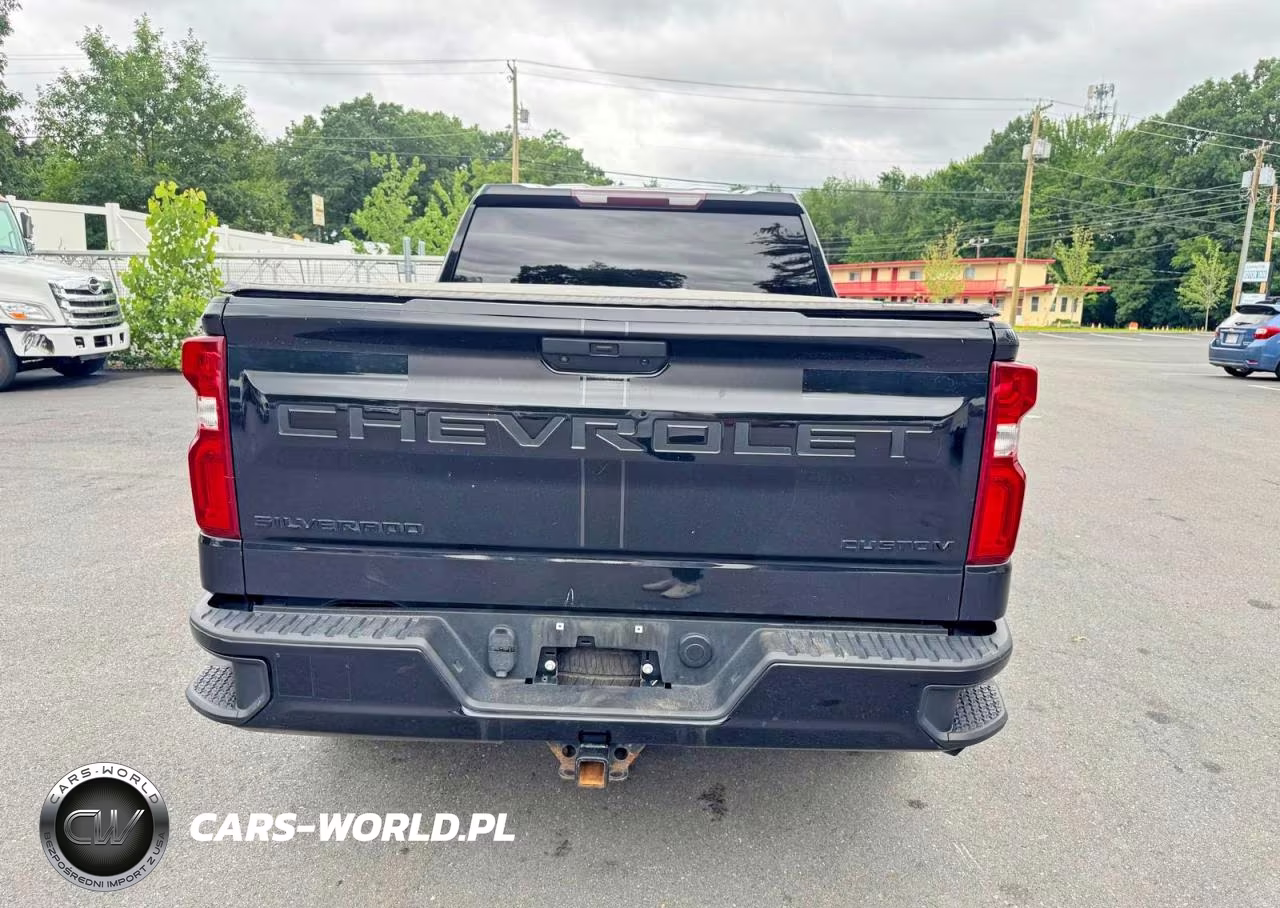 2021 Chevrolet Silverado K1500 Custom VIN:1GCPYBEK6MZ324018 - 6