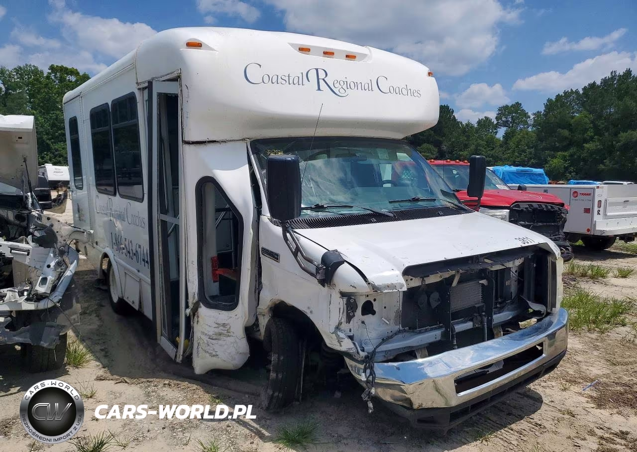 2017 Ford Econoline E350 Super Duty Cutaway Van VIN:1FDEE3FS9HDC61001 - 4