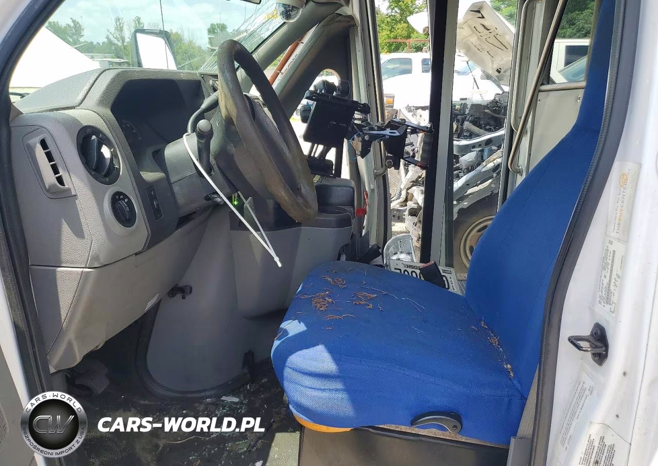2017 Ford Econoline E350 Super Duty Cutaway Van VIN:1FDEE3FS9HDC61001 - 7