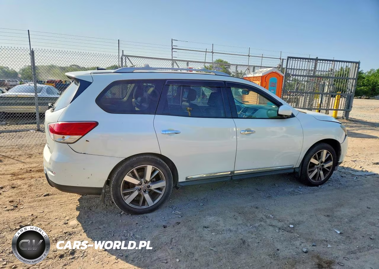 2015 Nissan Pathfinder S VIN:5N1AR2MM0FC655183 - 3