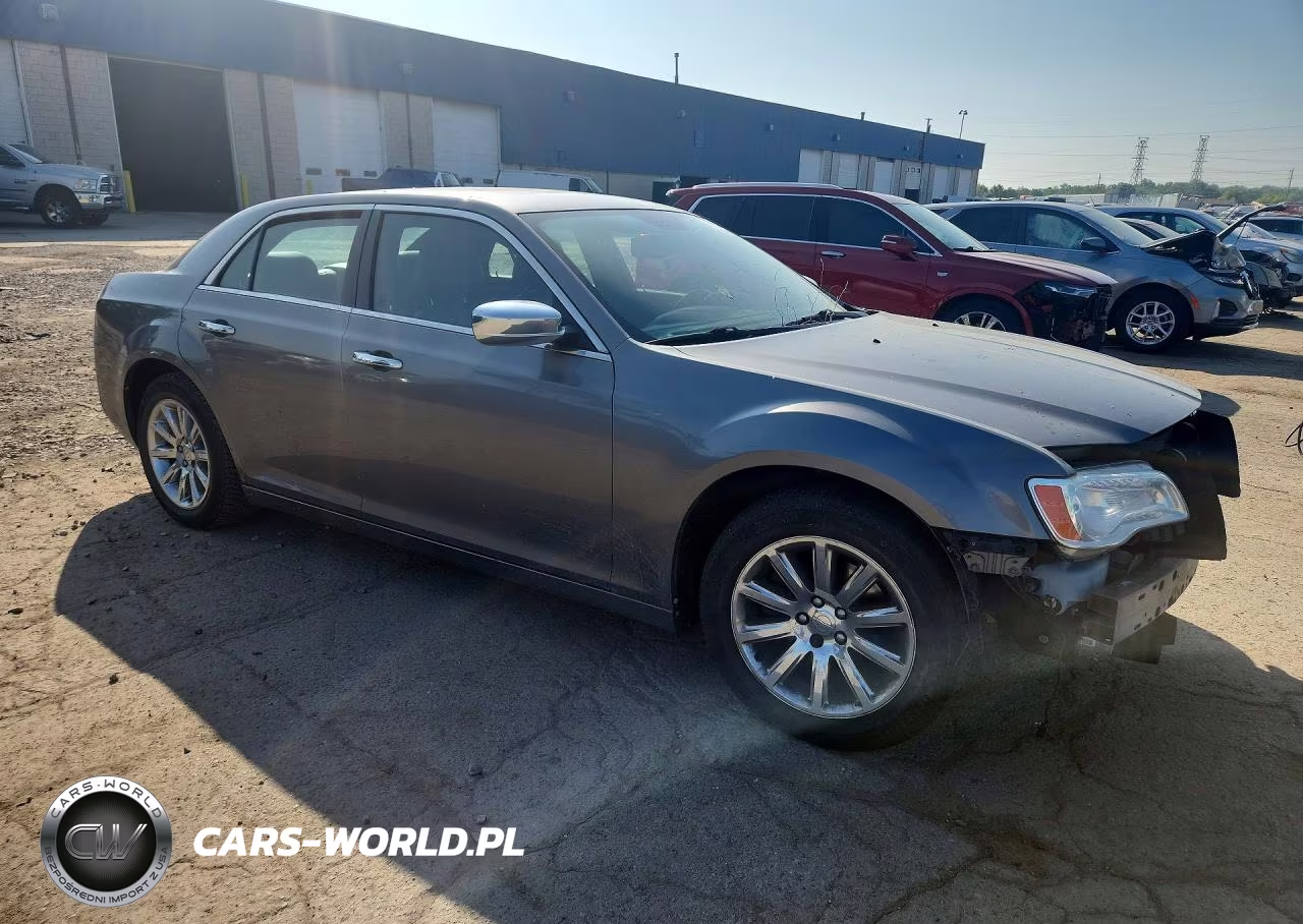 2011 Chrysler 300 Limited VIN:2C3CA5CG0BH537356 - 4