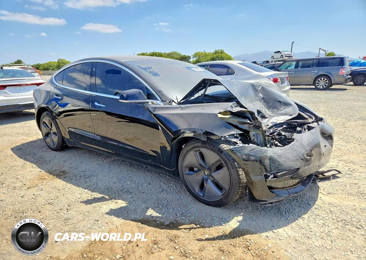 2019 Tesla Model 3 VIN:5YJ3E1EA3KF395527 - 4
