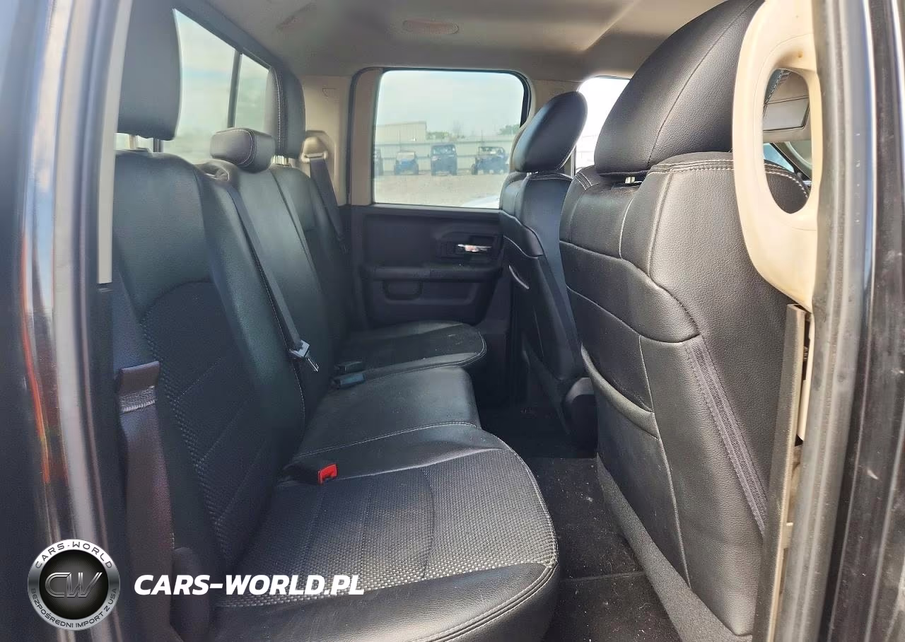 2016 Ram 1500 Sport VIN:1C6RR7HT5GS120709 - 10