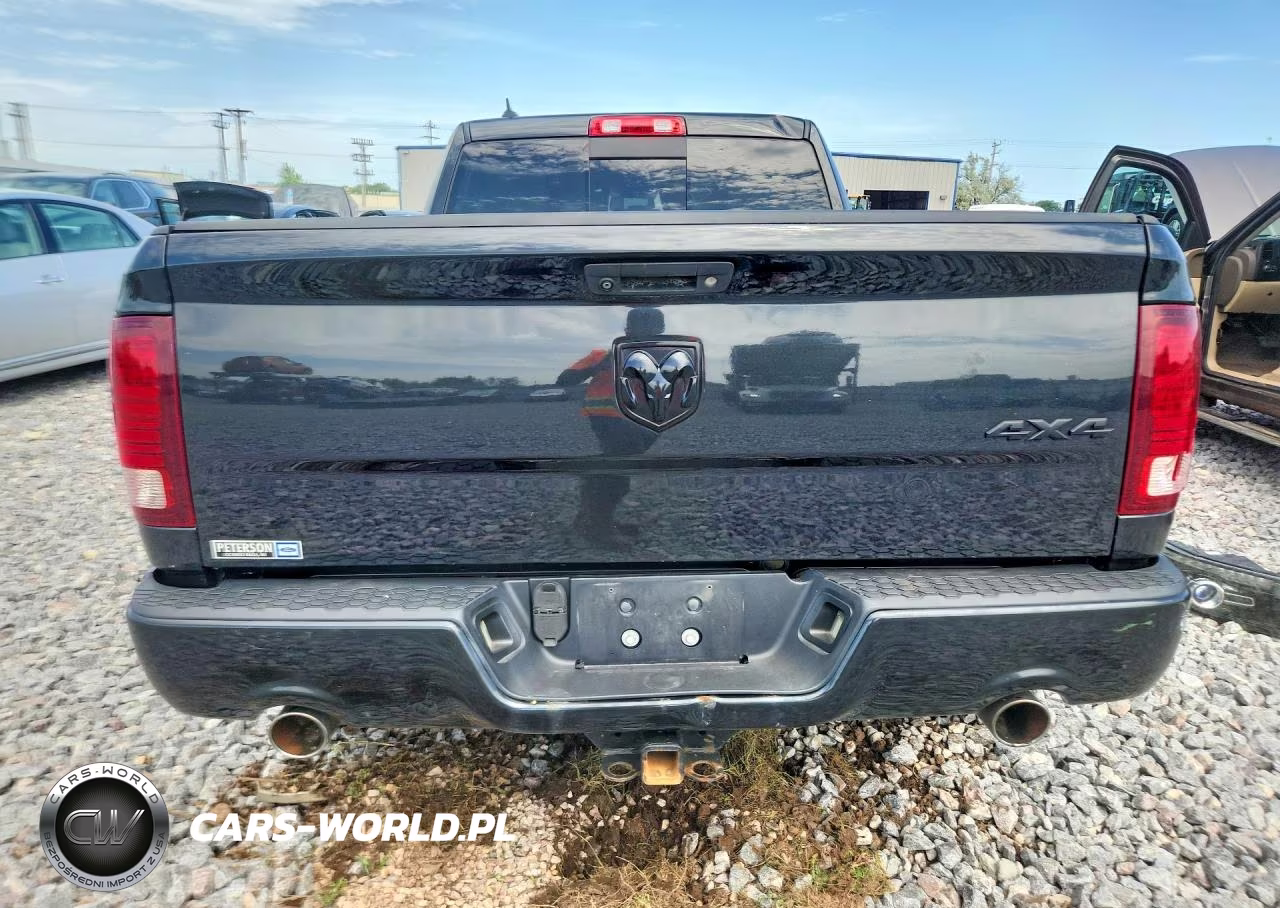 2016 Ram 1500 Sport VIN:1C6RR7HT5GS120709 - 6