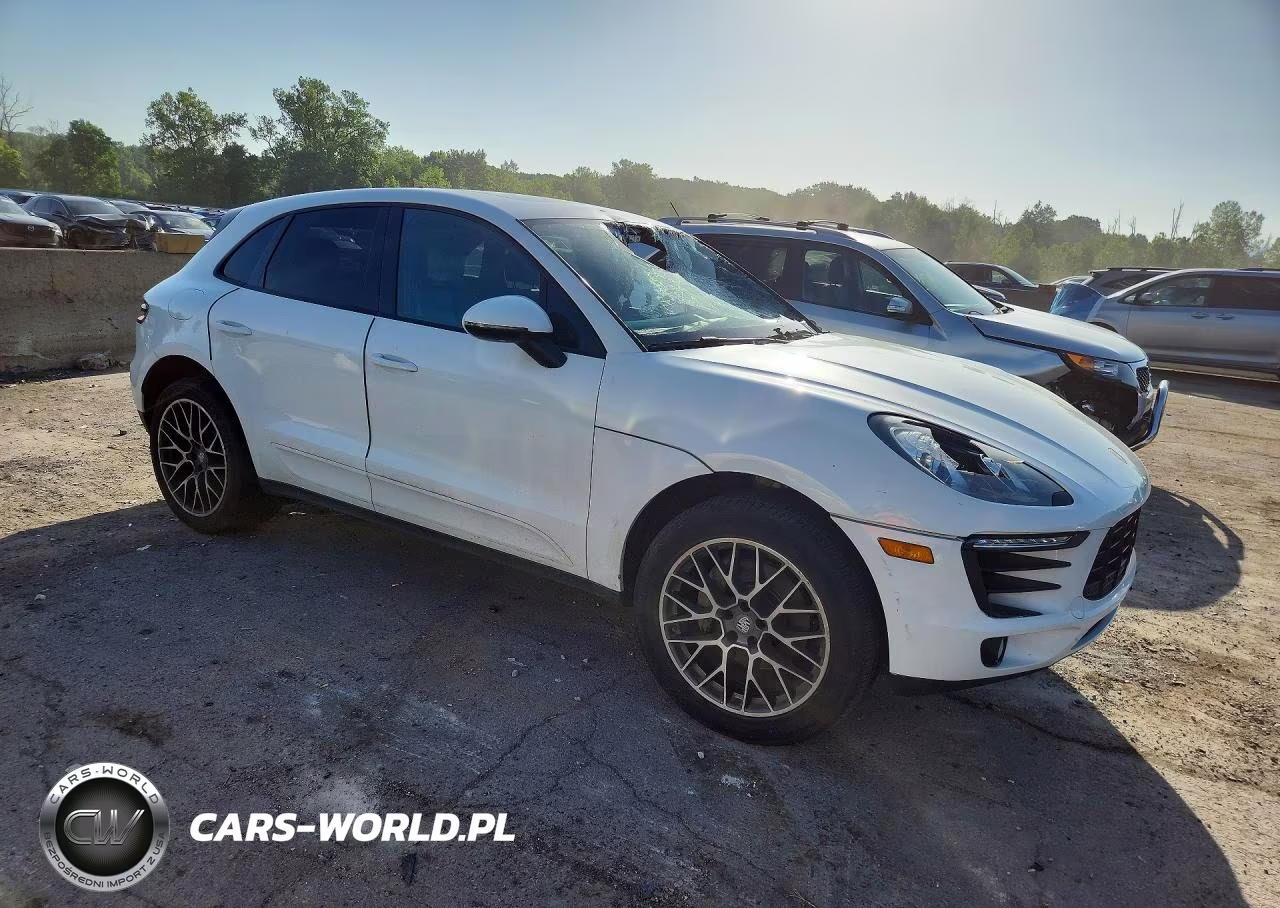 2018 Porsche Macan VIN:WP1AA2A56JLB05504 - 4